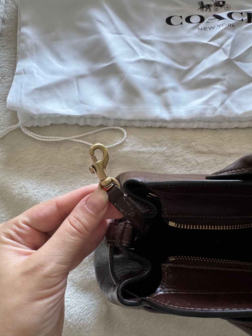 Coach Empire Carryall 34 Maple - Picture 10 of 15